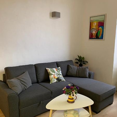 Cosy Apartment Vieil Antibes Bagian luar foto